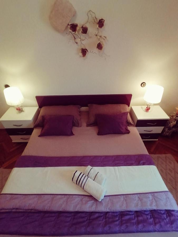 Apartmani Niki Hvar Hvar Town Buitenkant foto