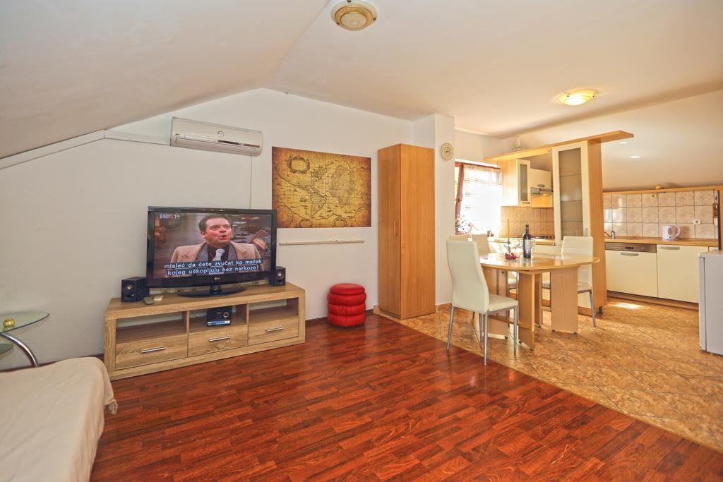 Apartmani Niki Hvar Hvar Town Kamer foto