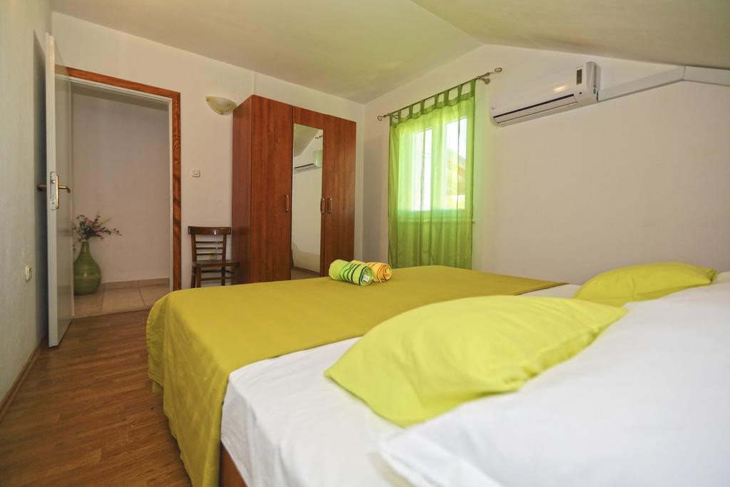 Apartmani Niki Hvar Hvar Town Kamer foto
