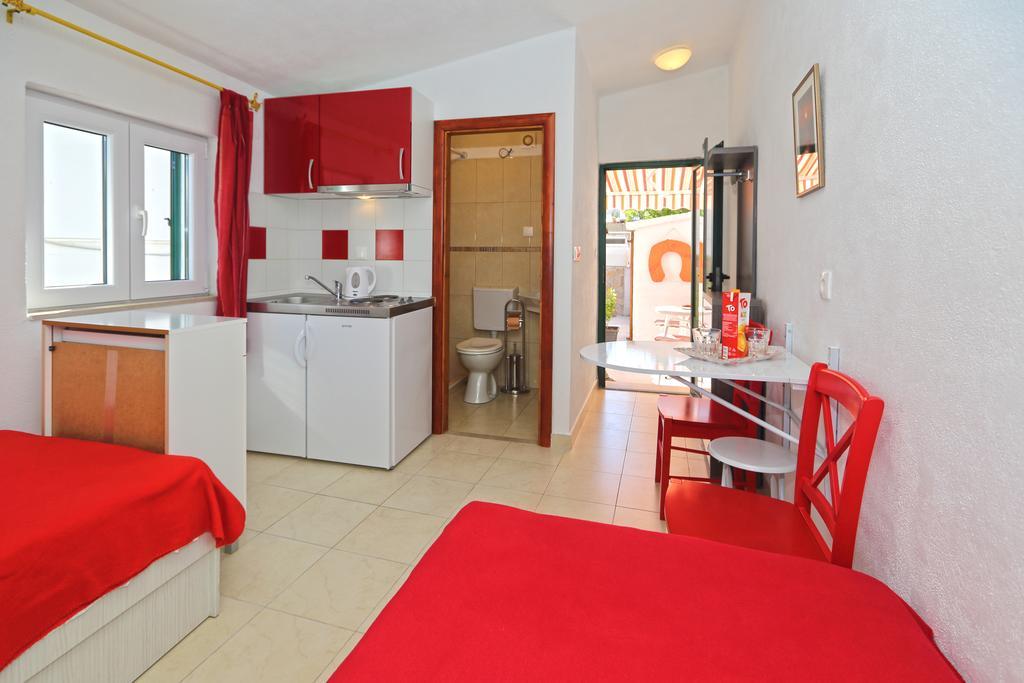 Apartmani Niki Hvar Hvar Town Buitenkant foto
